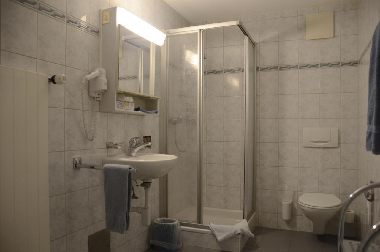 Hotel Restaurant Bahnhof 3*